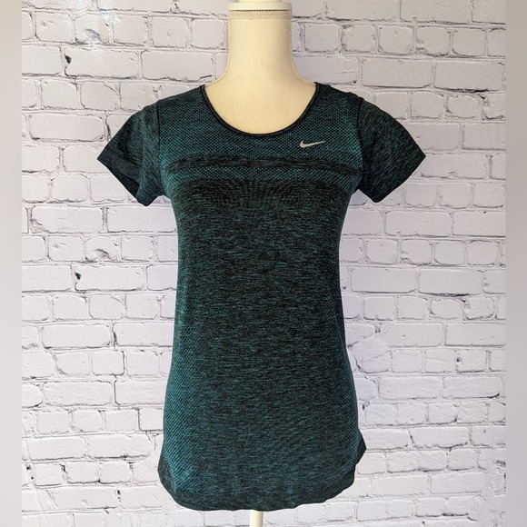 Nike Dri-fit Short Sleeve Athletic Top Green Size Small - Picture 1 of 6